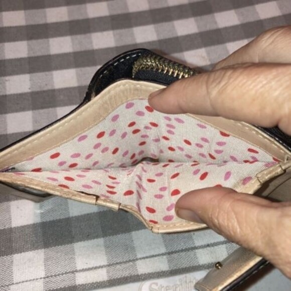 Black Kate Spade Trifold Wallet with Zippered Coin Pouch - Picture 10 of 10